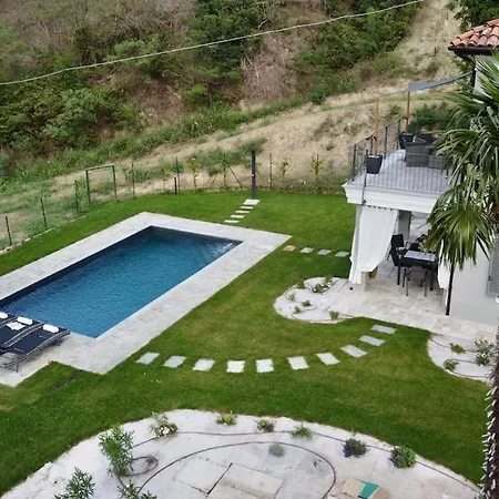 Villa Grassi With Private Pool Nizza Monferrato Calamandrana