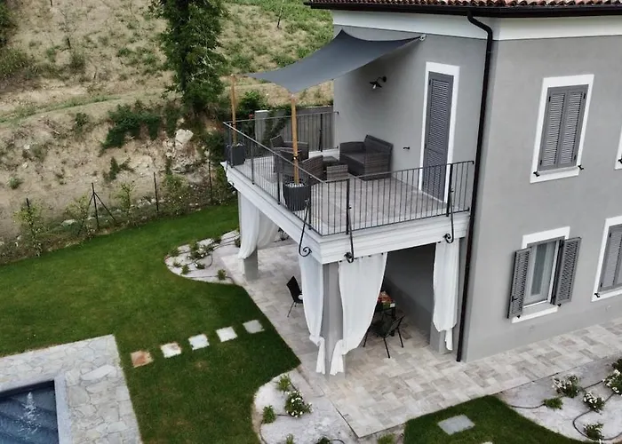 Grassi With Private Pool Nizza Monferrato Вилла