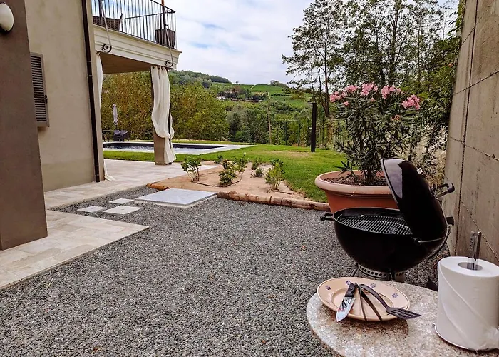 Вилла Grassi With Private Pool Nizza Monferrato